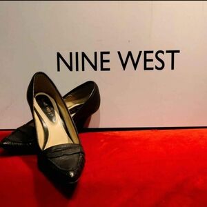 Size 7 office kitty heels